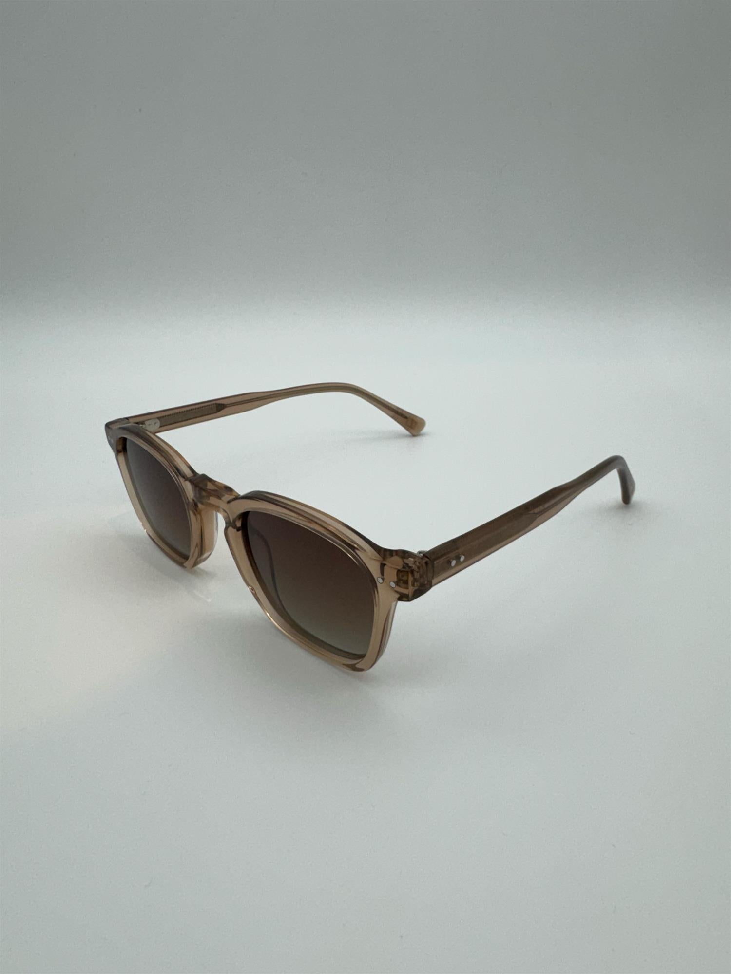 Oslo - Clear Light Brown