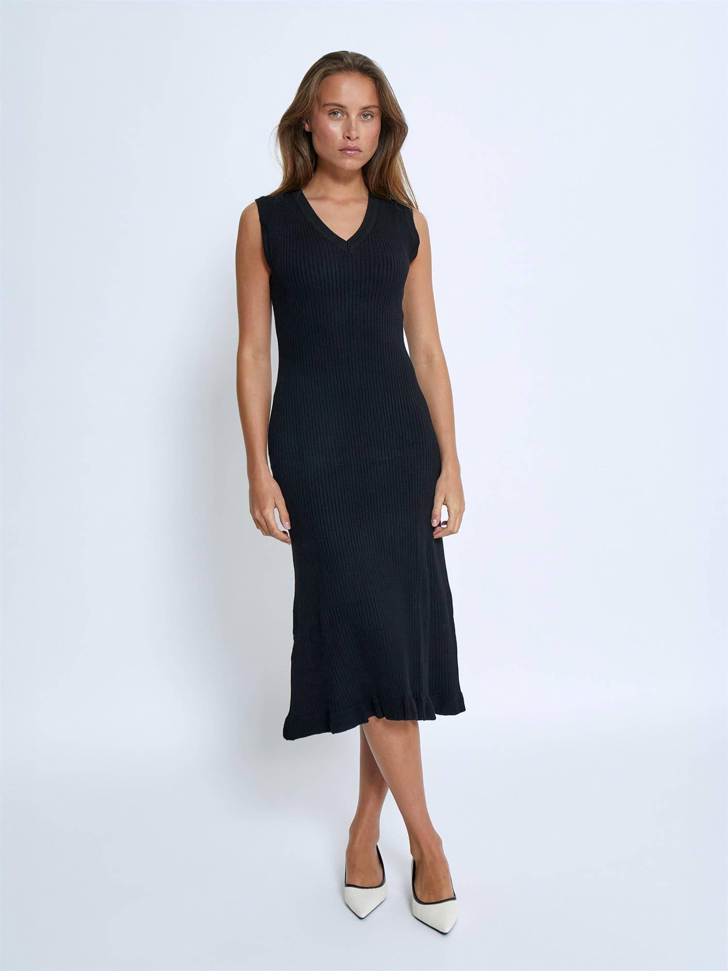 Aneli V-neck Rib Midi Knit Dress - Black