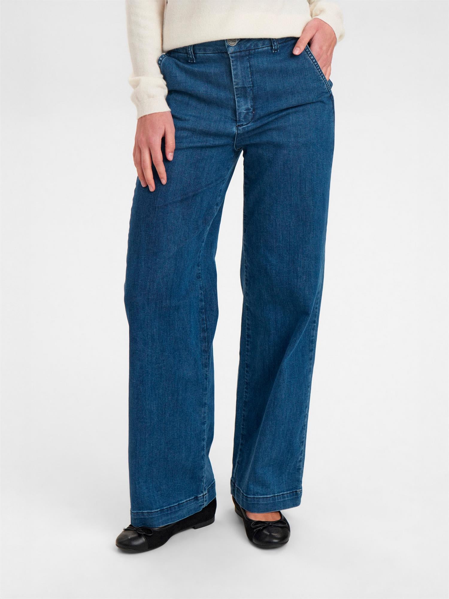 AMBER PANTS SHORT Blå