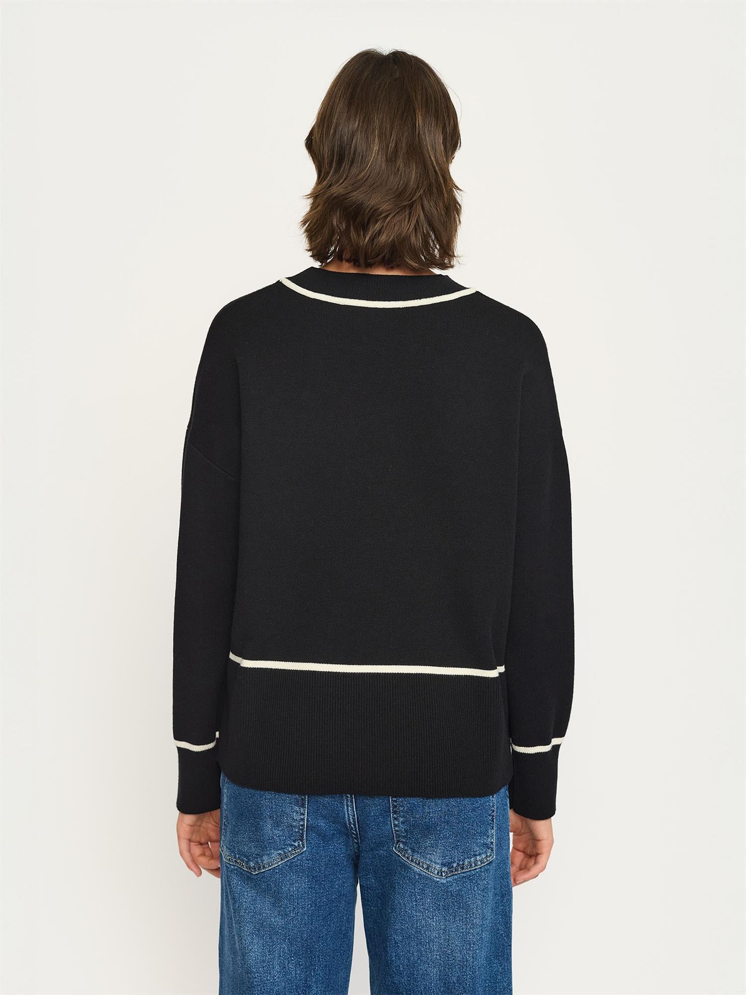 Flora Knit