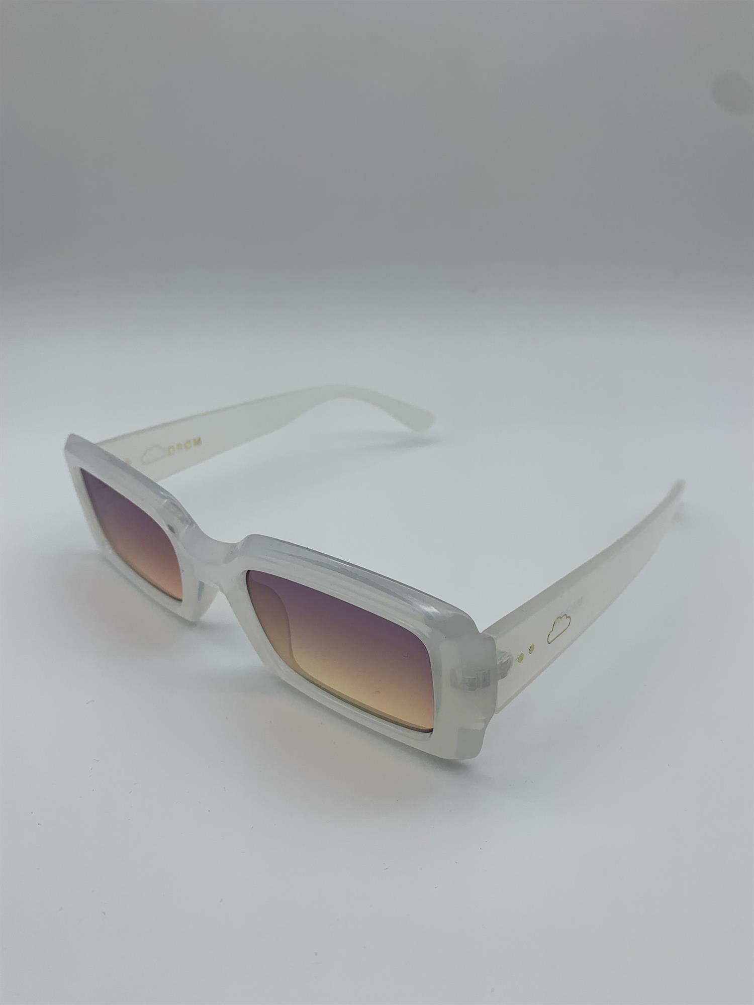 Marita - White