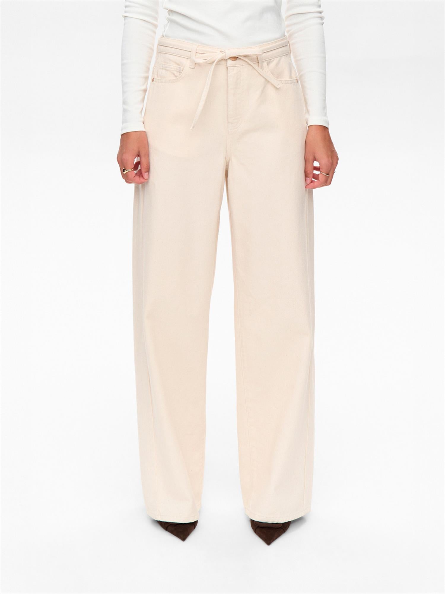 BROOKLYN SOLID JEANS