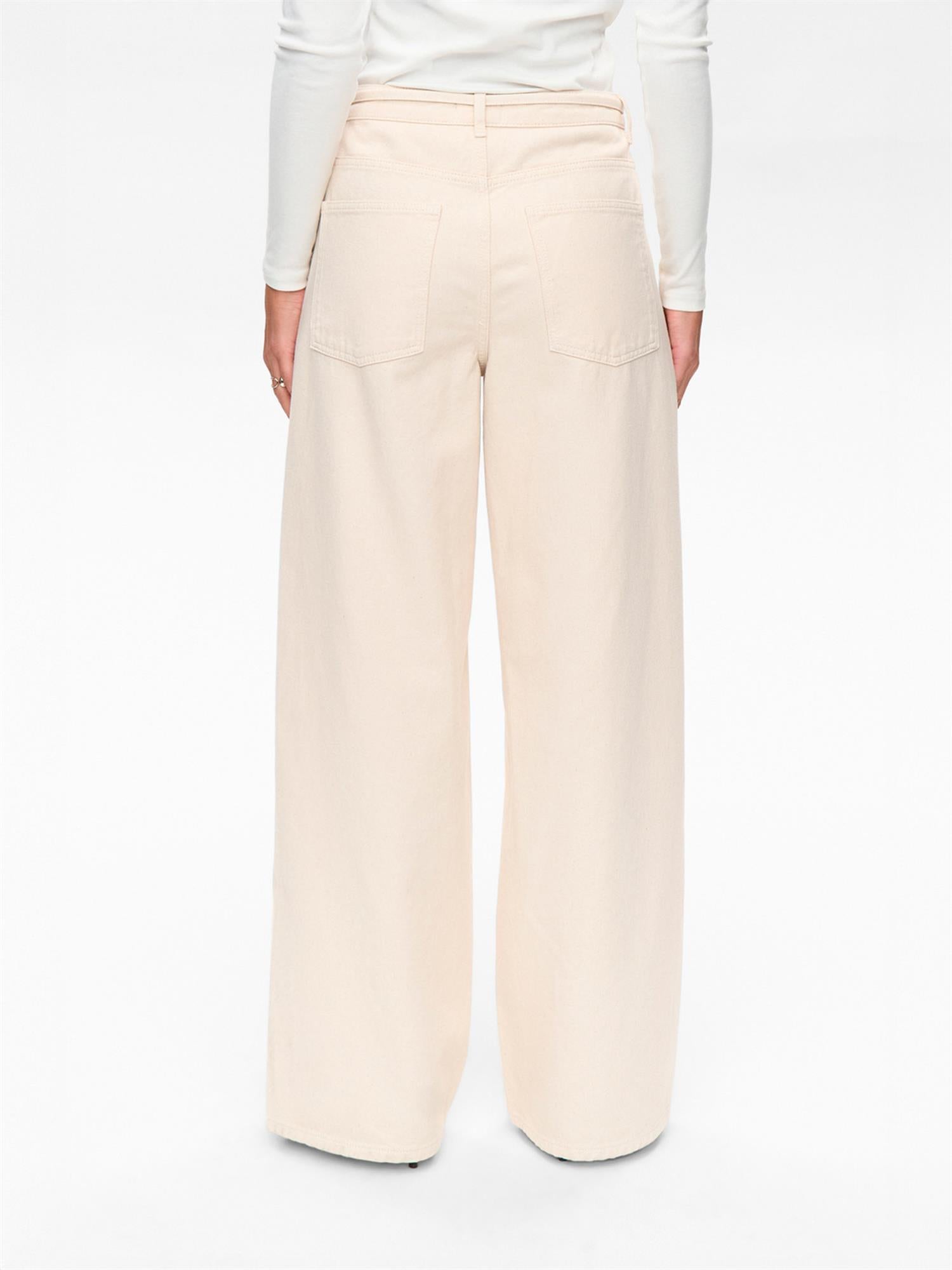 BROOKLYN SOLID JEANS