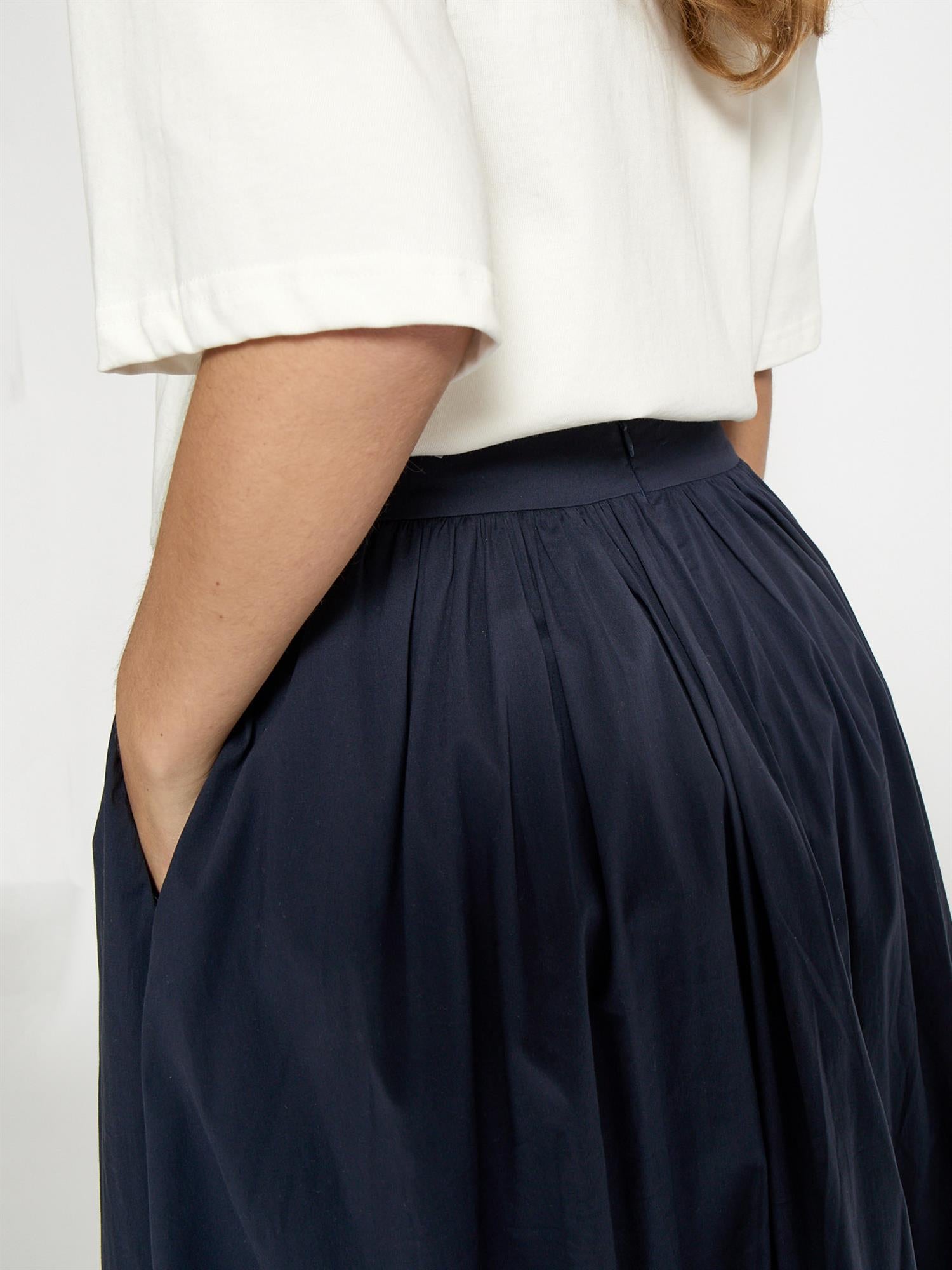 Oline Midi Skirt - Sky Captain
