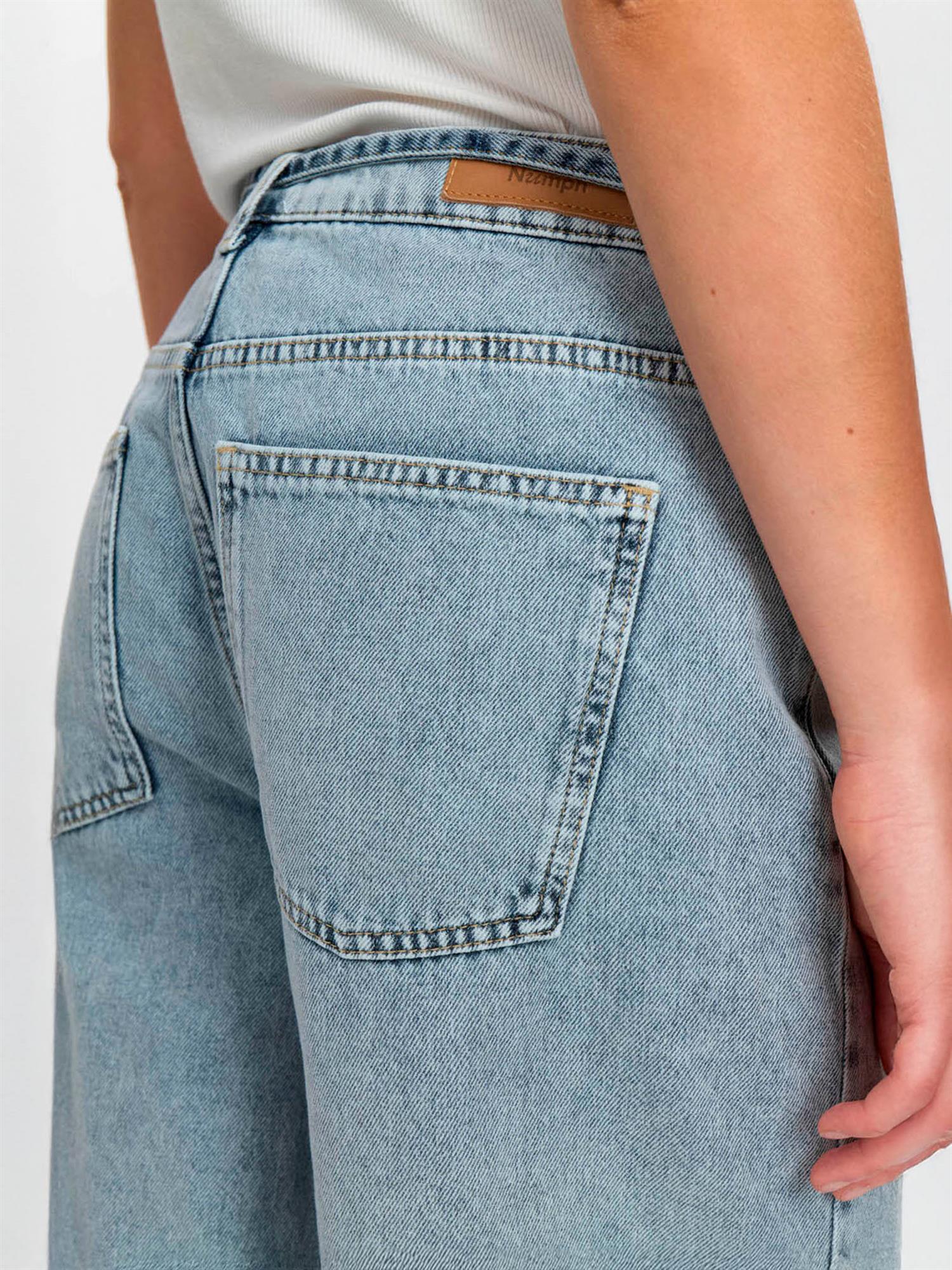 BROOKLYN JEANS