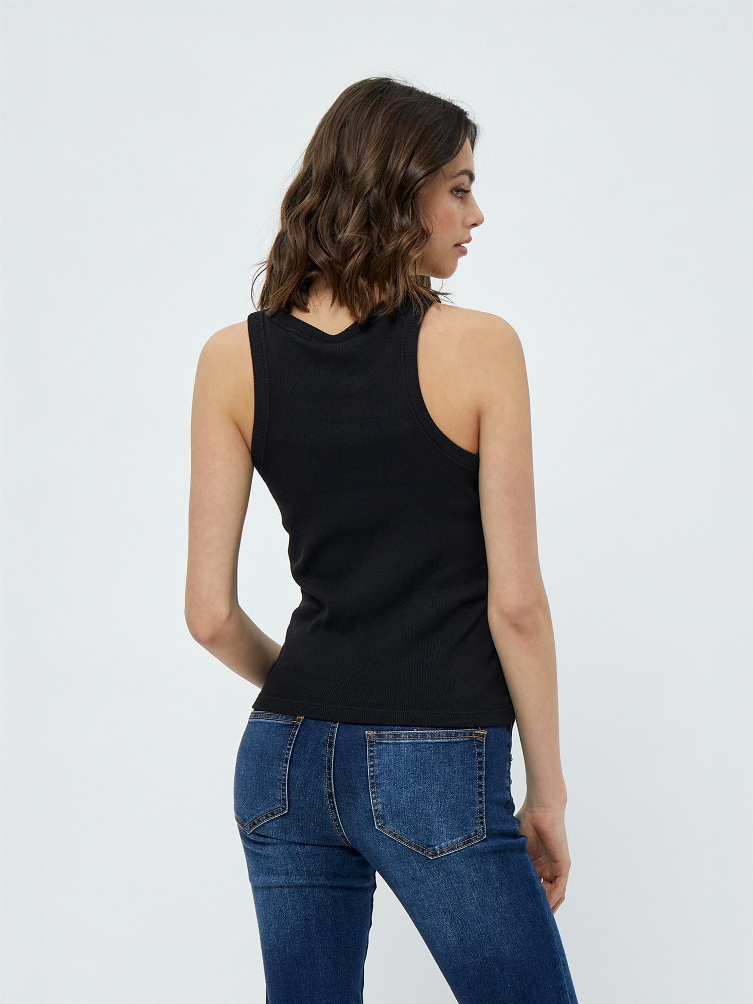 Dareen GOTS Tank Top - Black