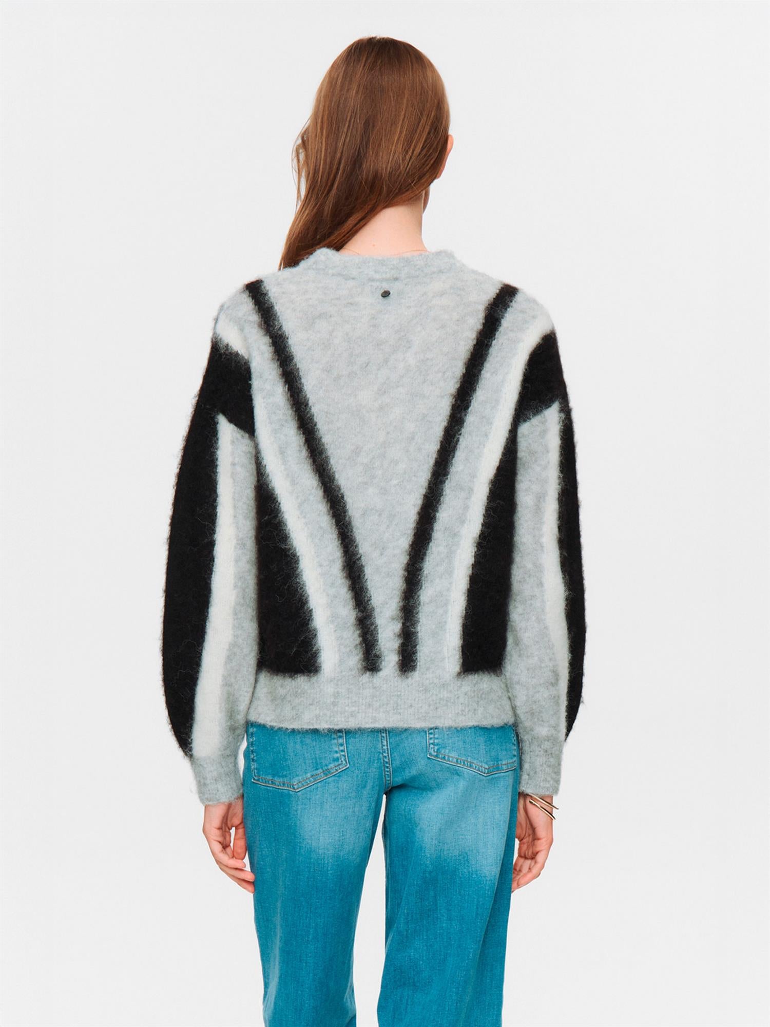 Suri brushed pattern pullover - Sort/Grå
