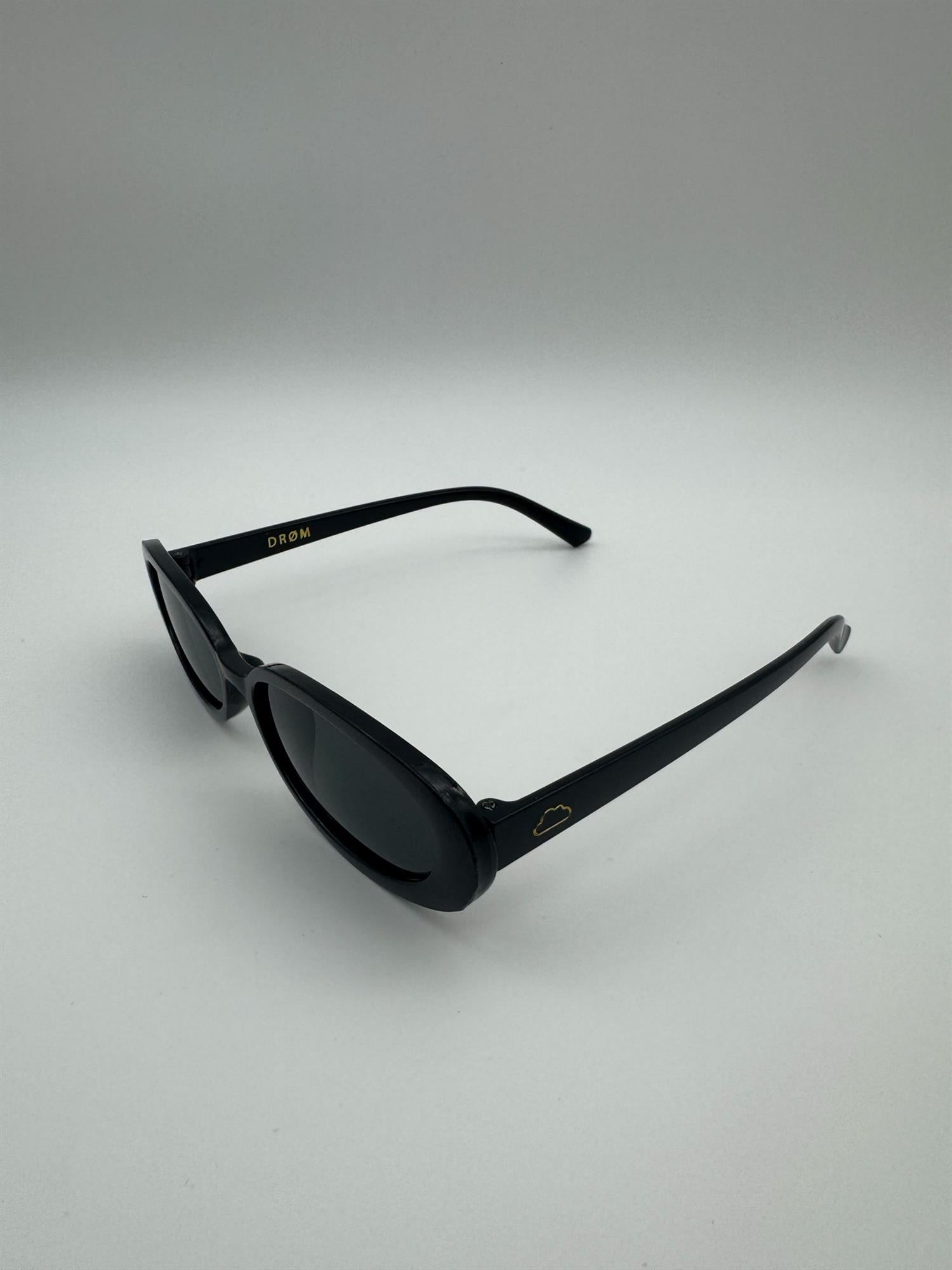 Hedda - Black