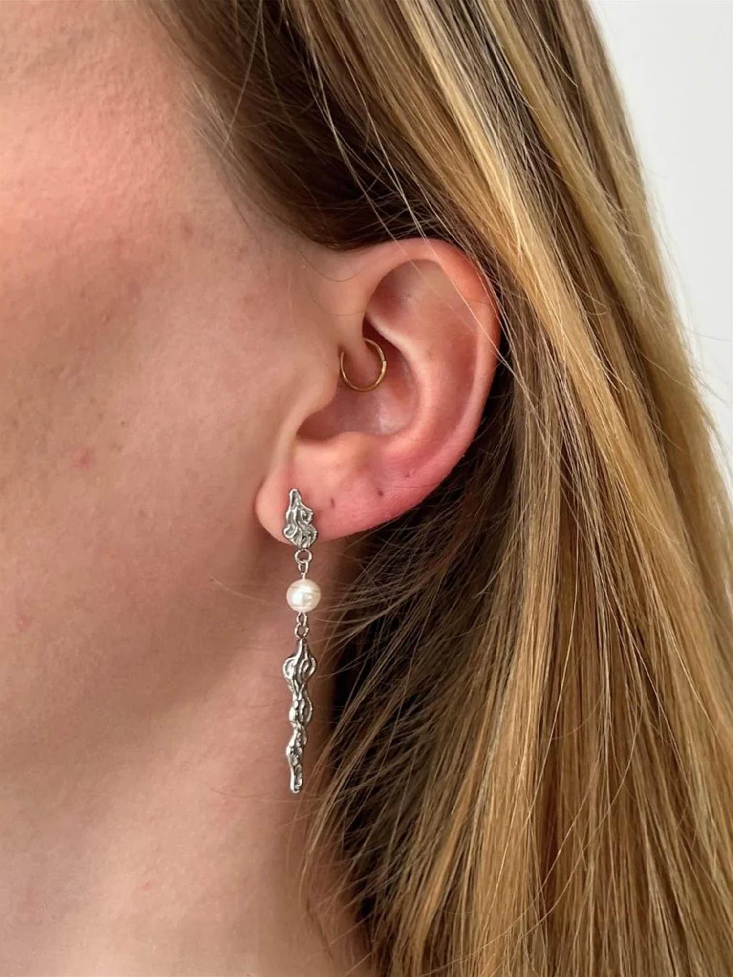 Freja earrings steel - Silver