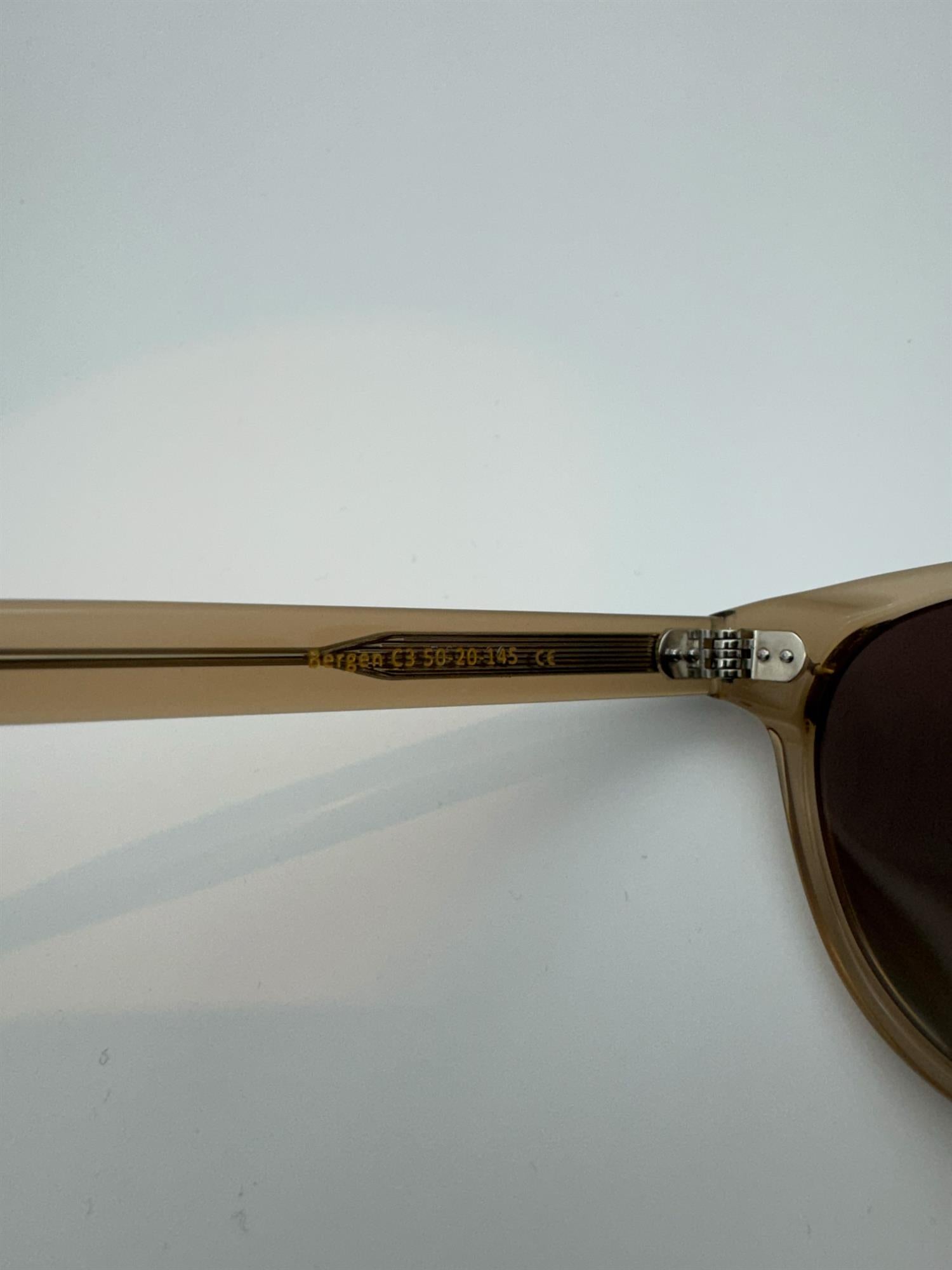 Bergen - Clear Light Brown