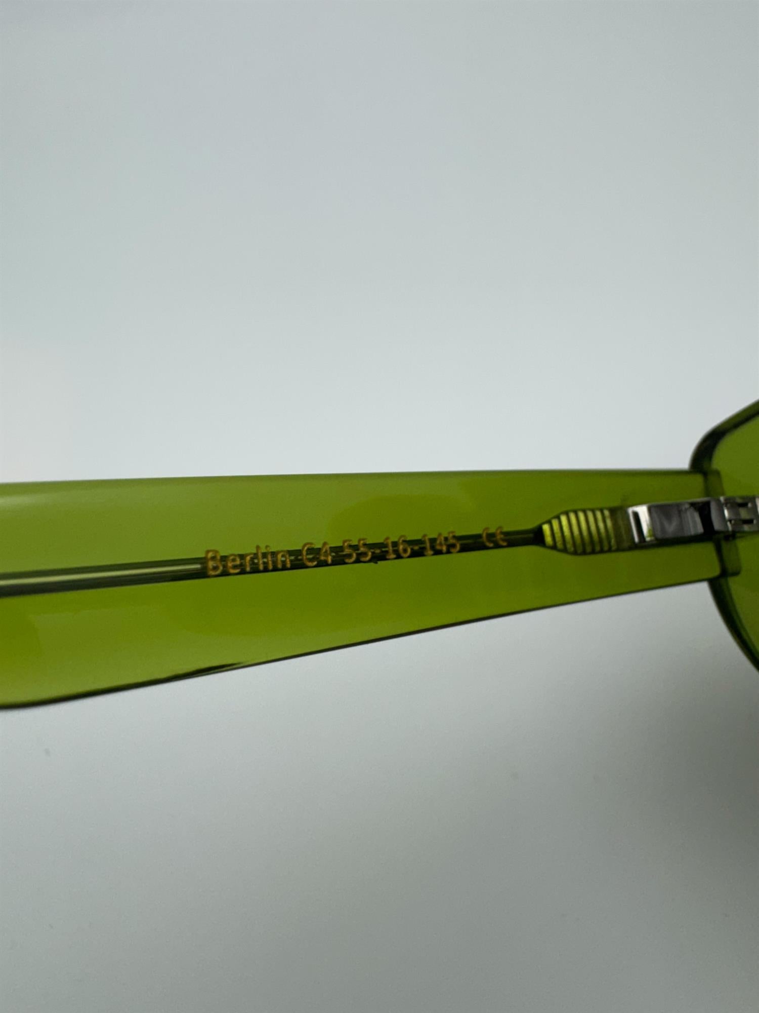 Berlin - Clear Green