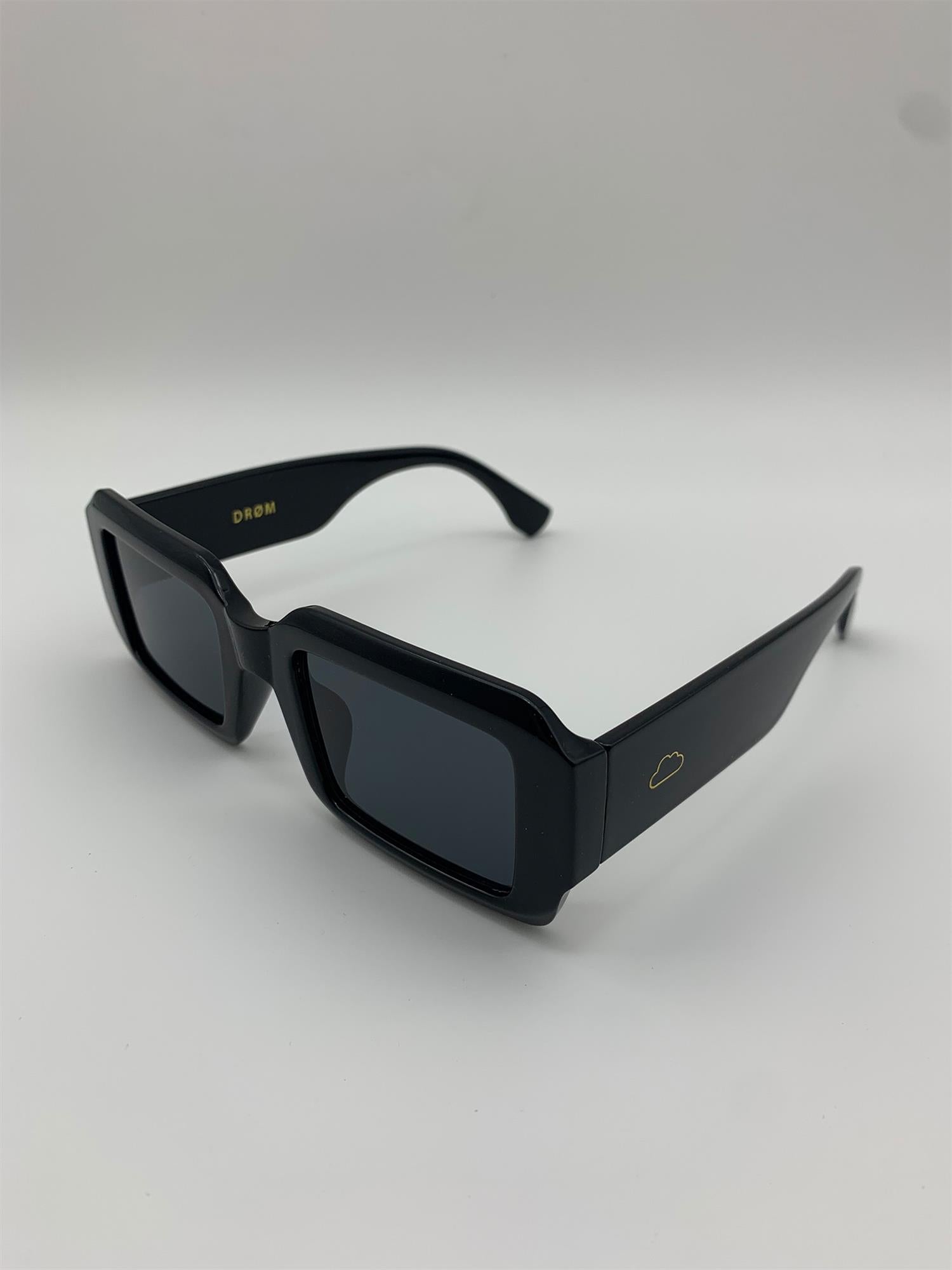 Iben - Black