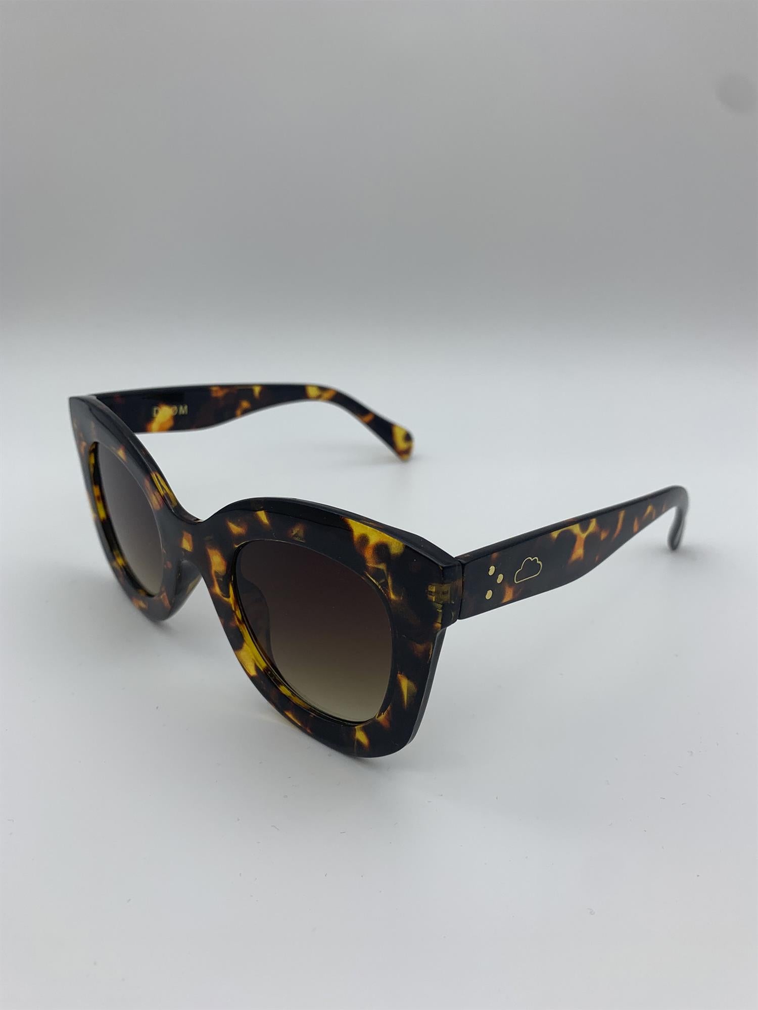 Ava - Tortoise