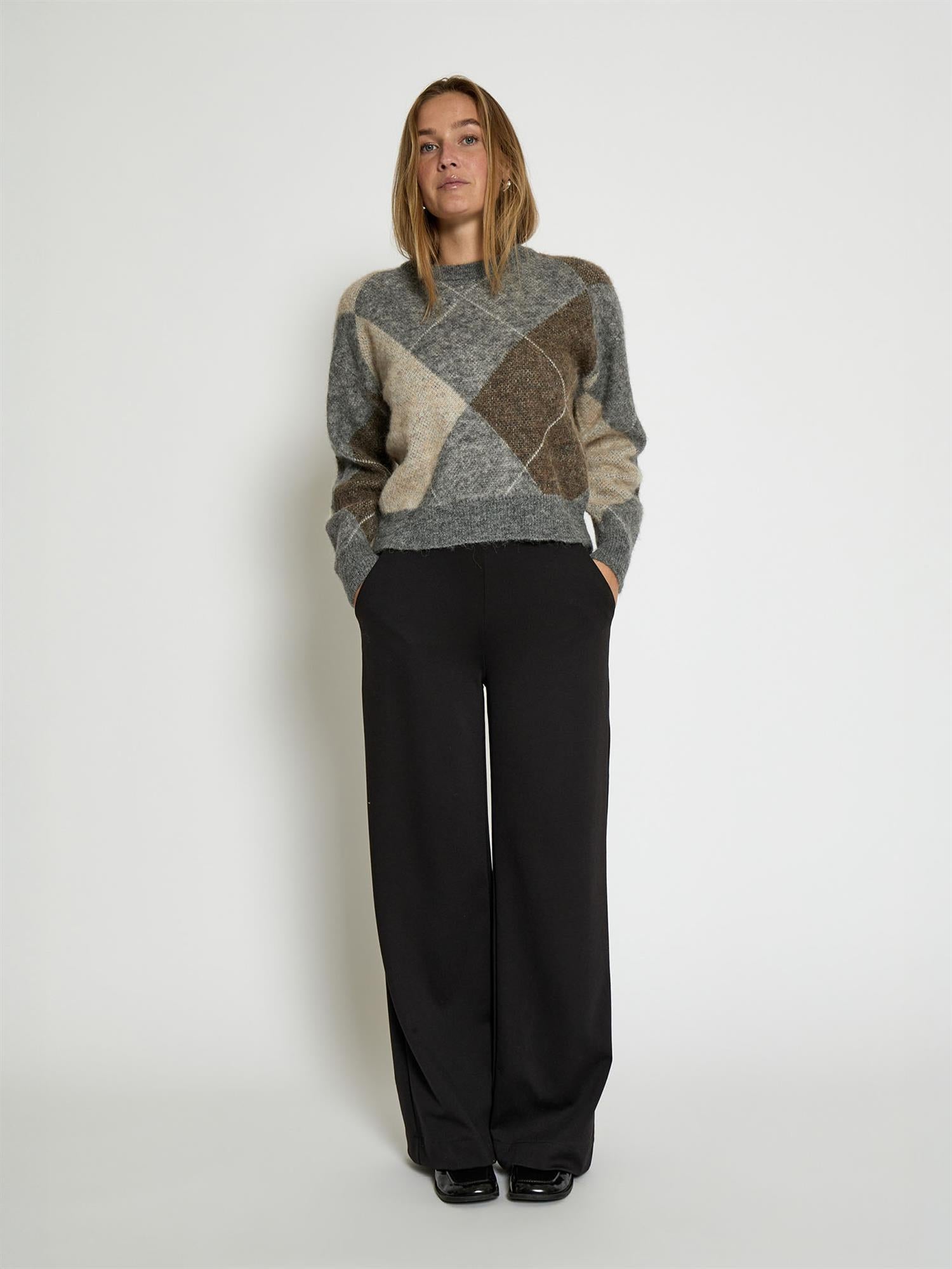 Revea knit pullover