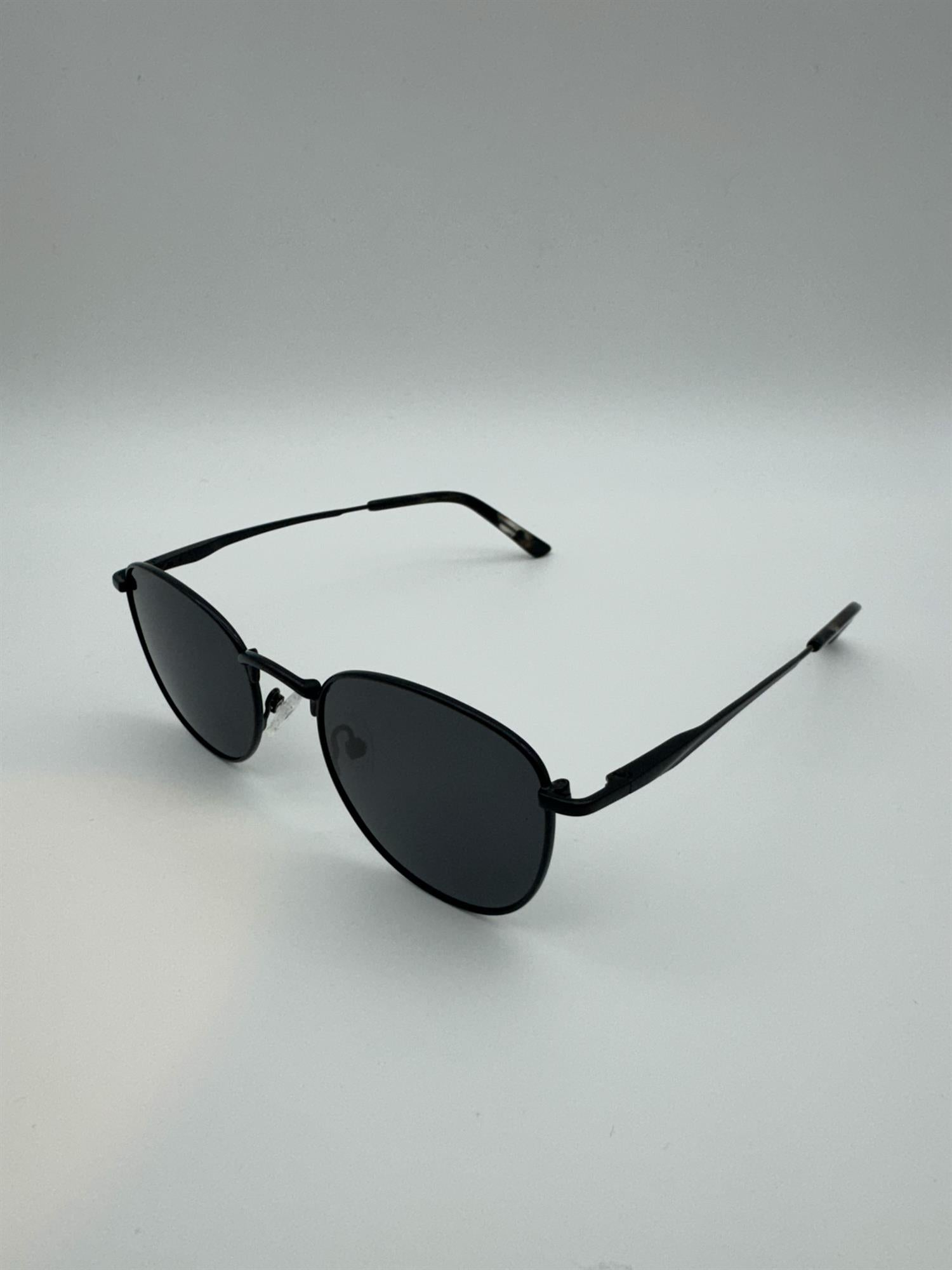 Boston - Black/Black