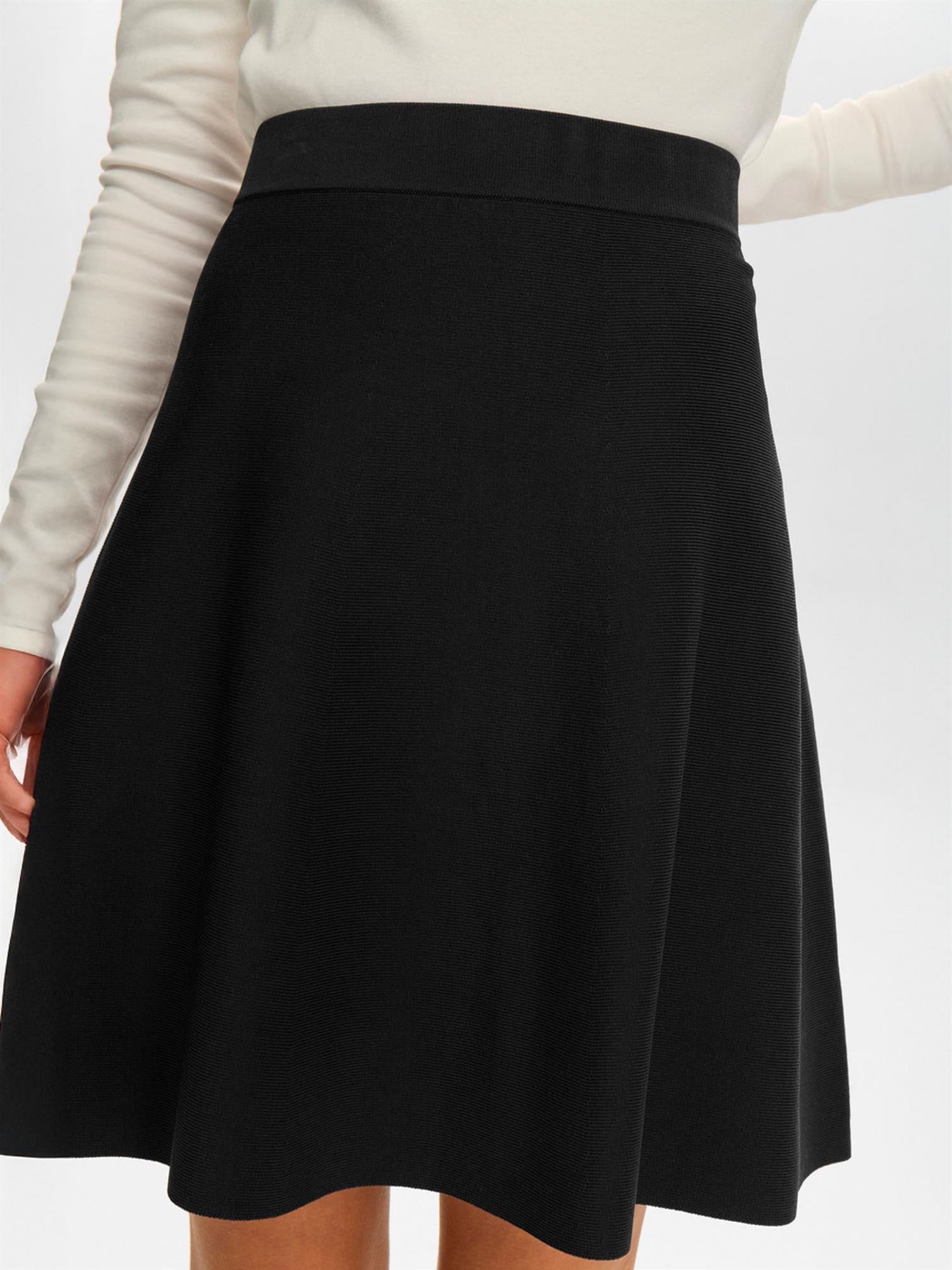 LILLYPILLY SKIRT