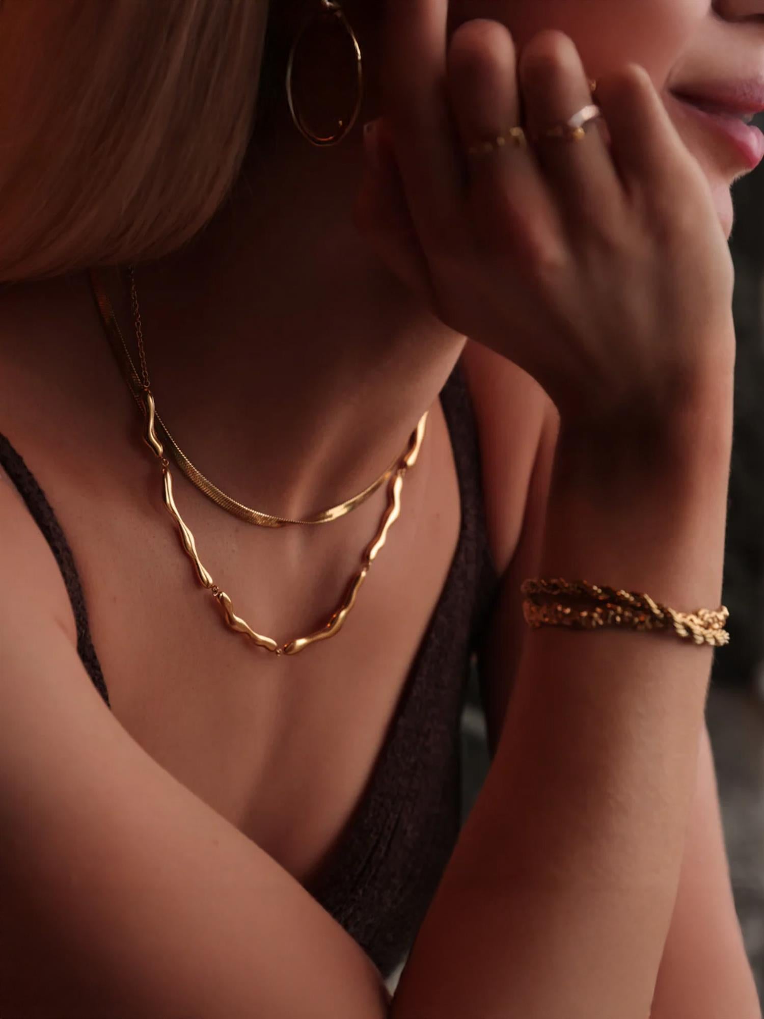 Wavy - Necklace Gold-plated