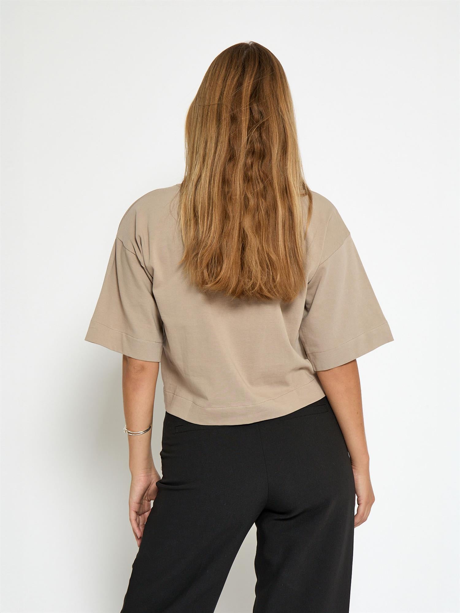 Gamma cropped GOTS t-shirt