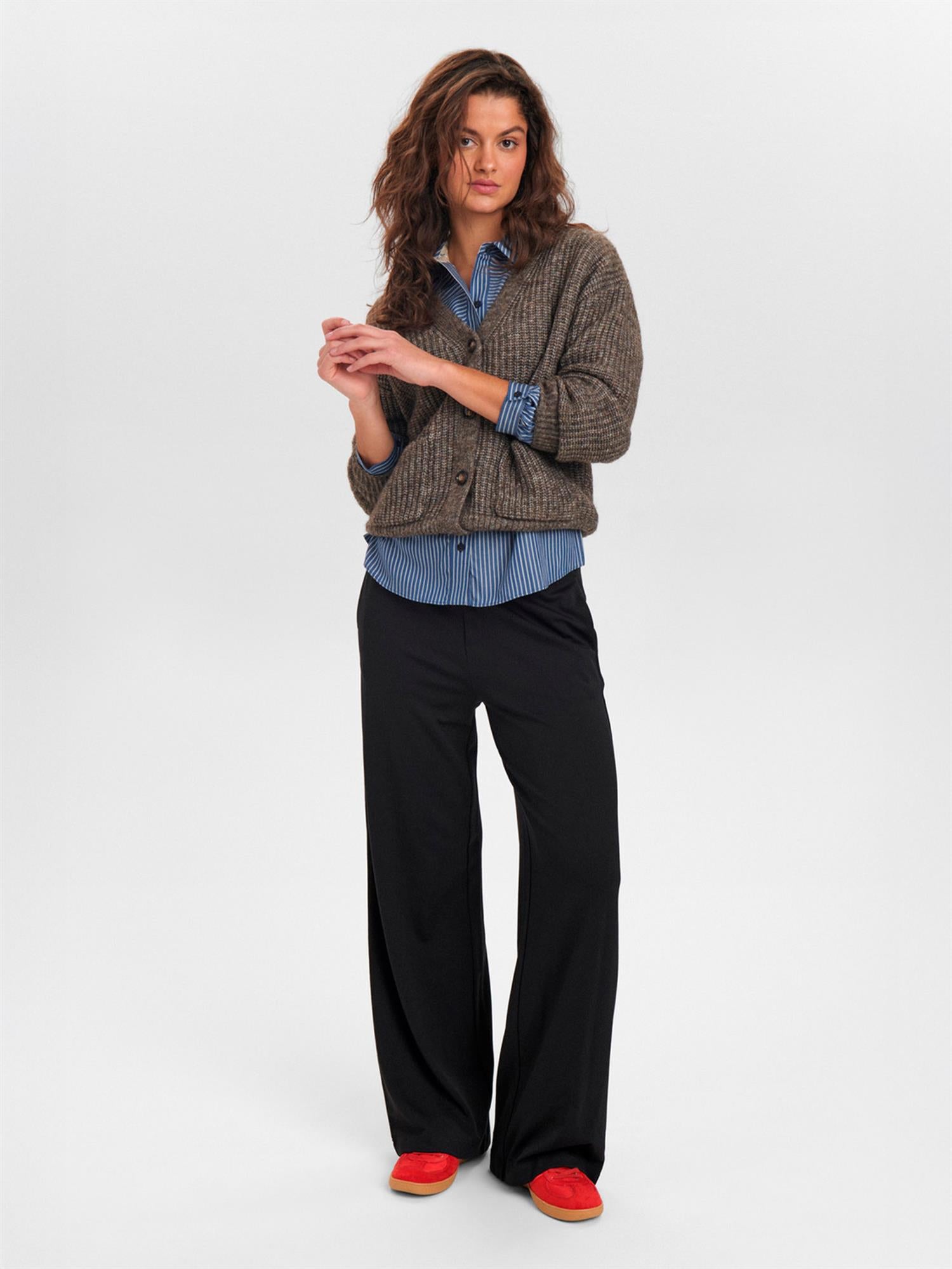 ZINDI SHORT CARDIGAN