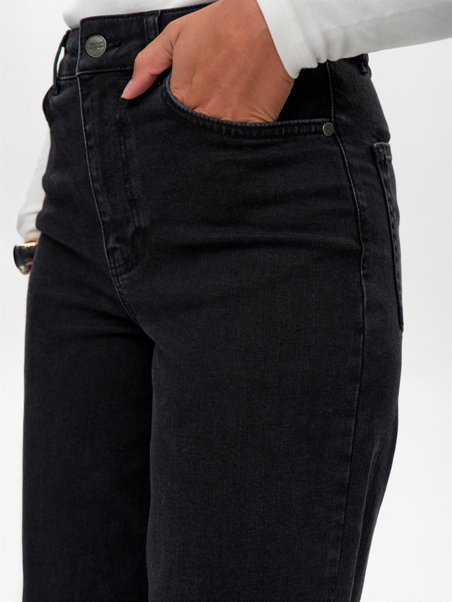 PARIS CROPPED BLACK
