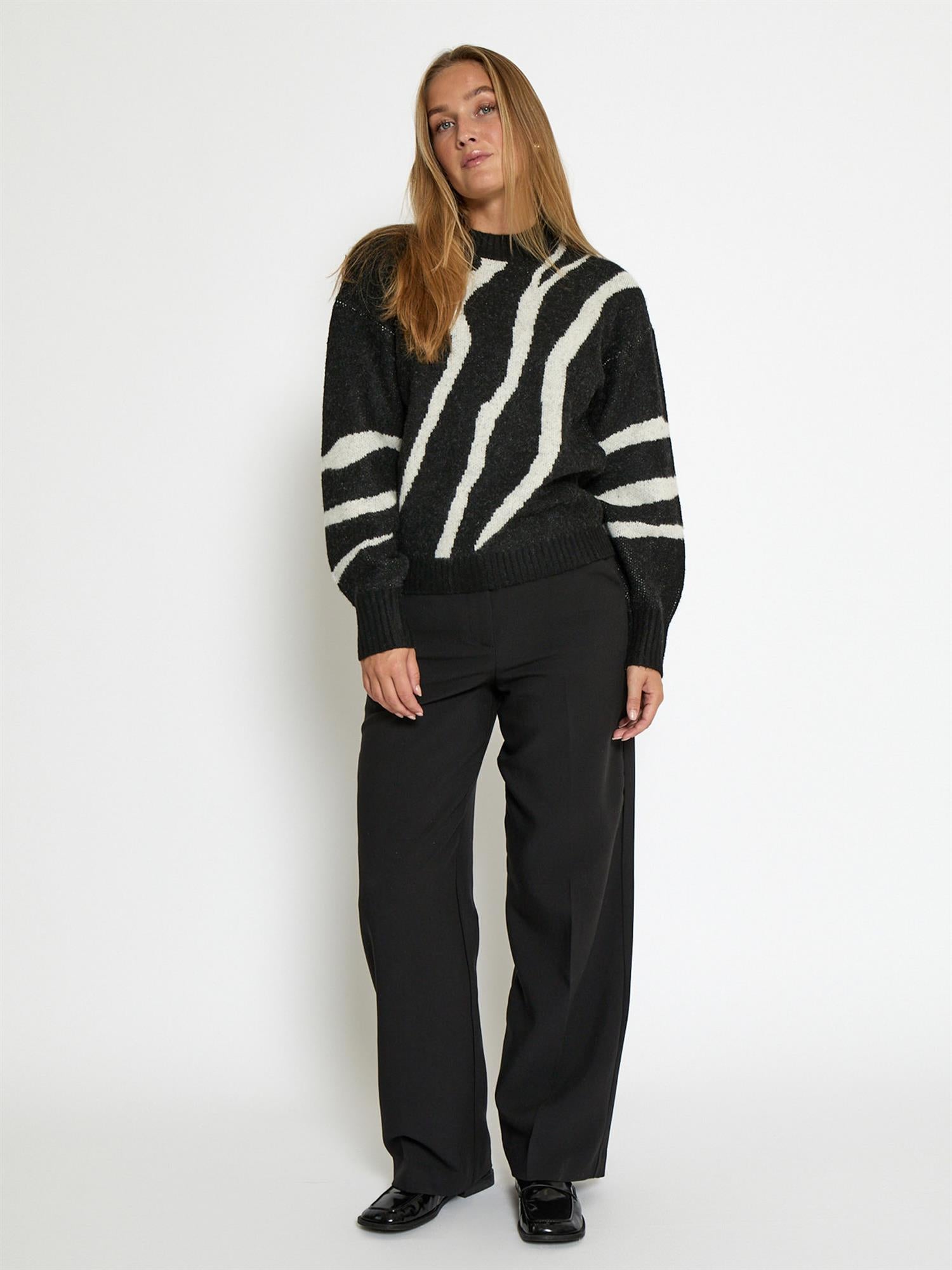 Johanne GRS RWS Knit Pullover - Black Print