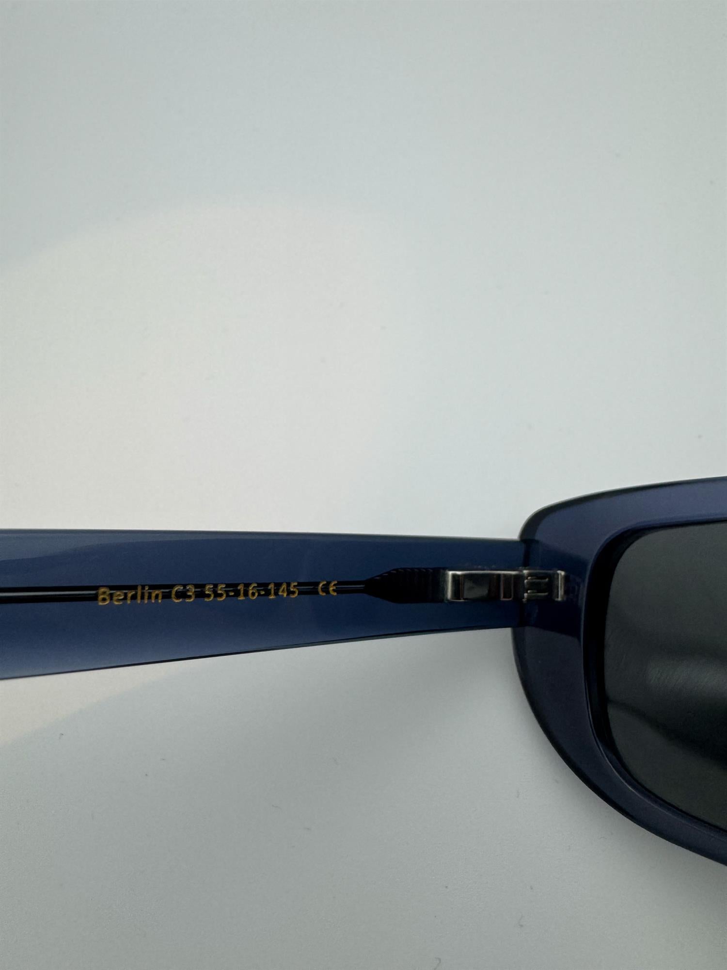 Berlin - Clear Dark Blue