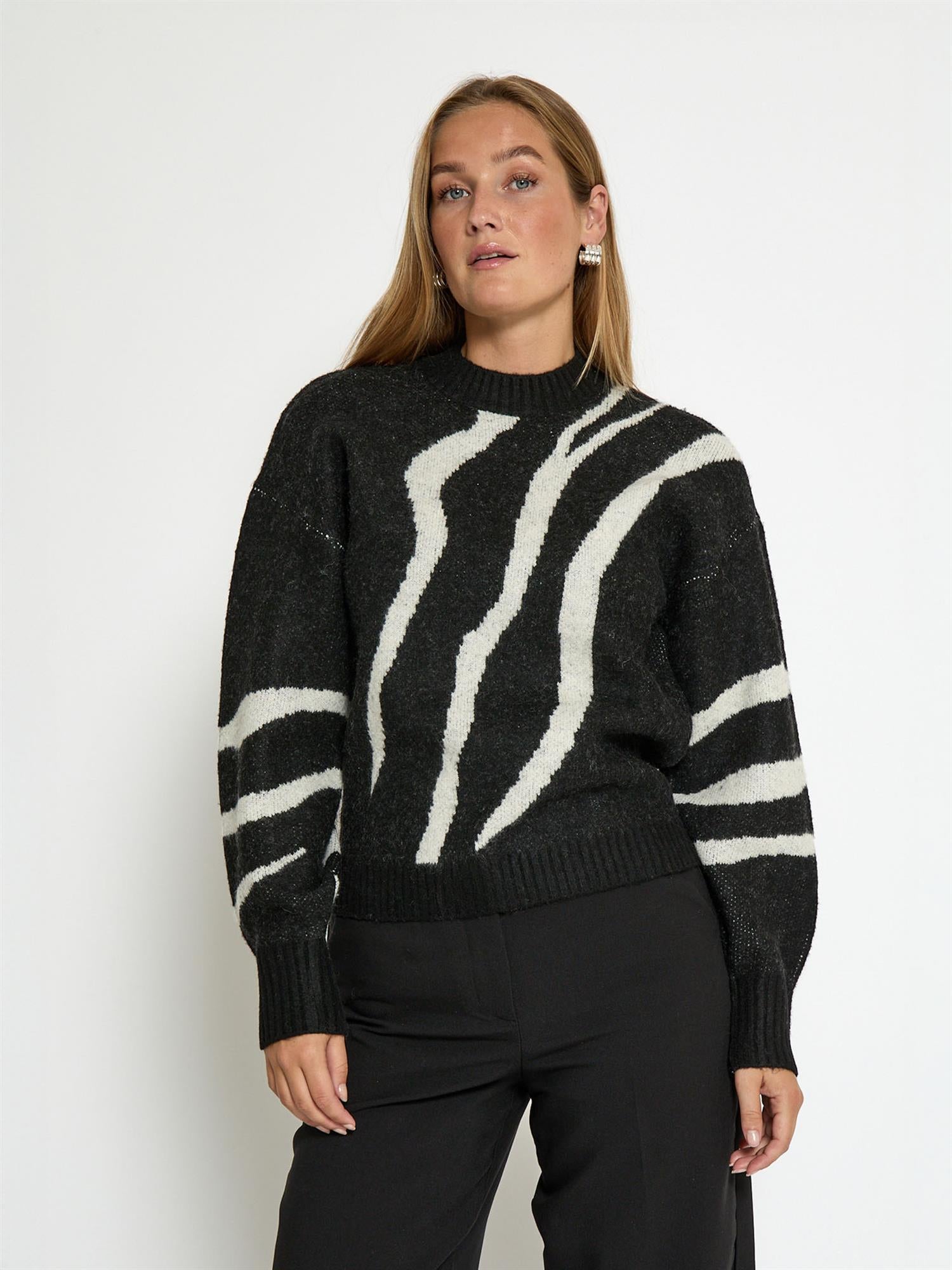Johanne GRS RWS Knit Pullover - Black Print