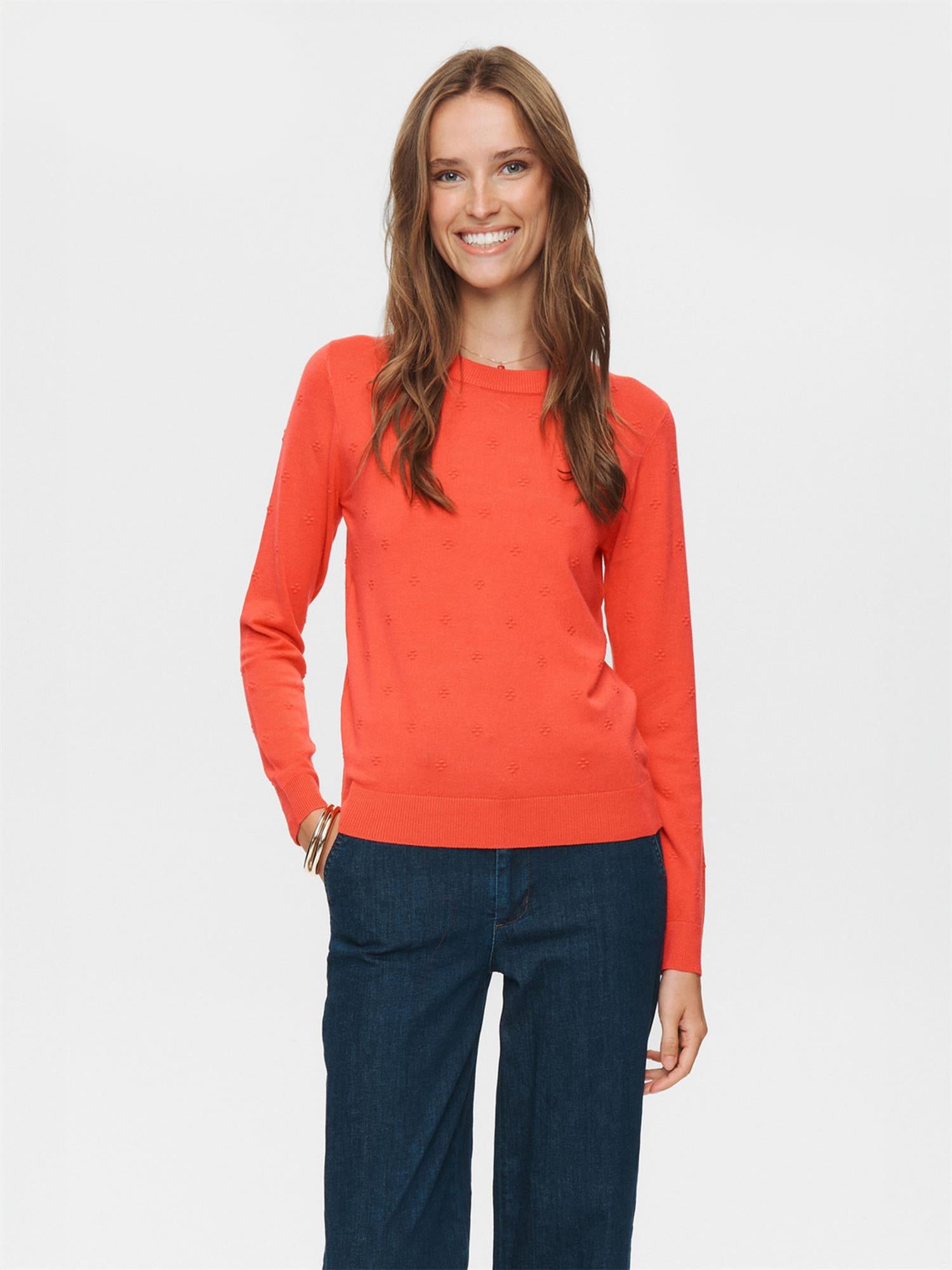 ASHTON PULLOVER