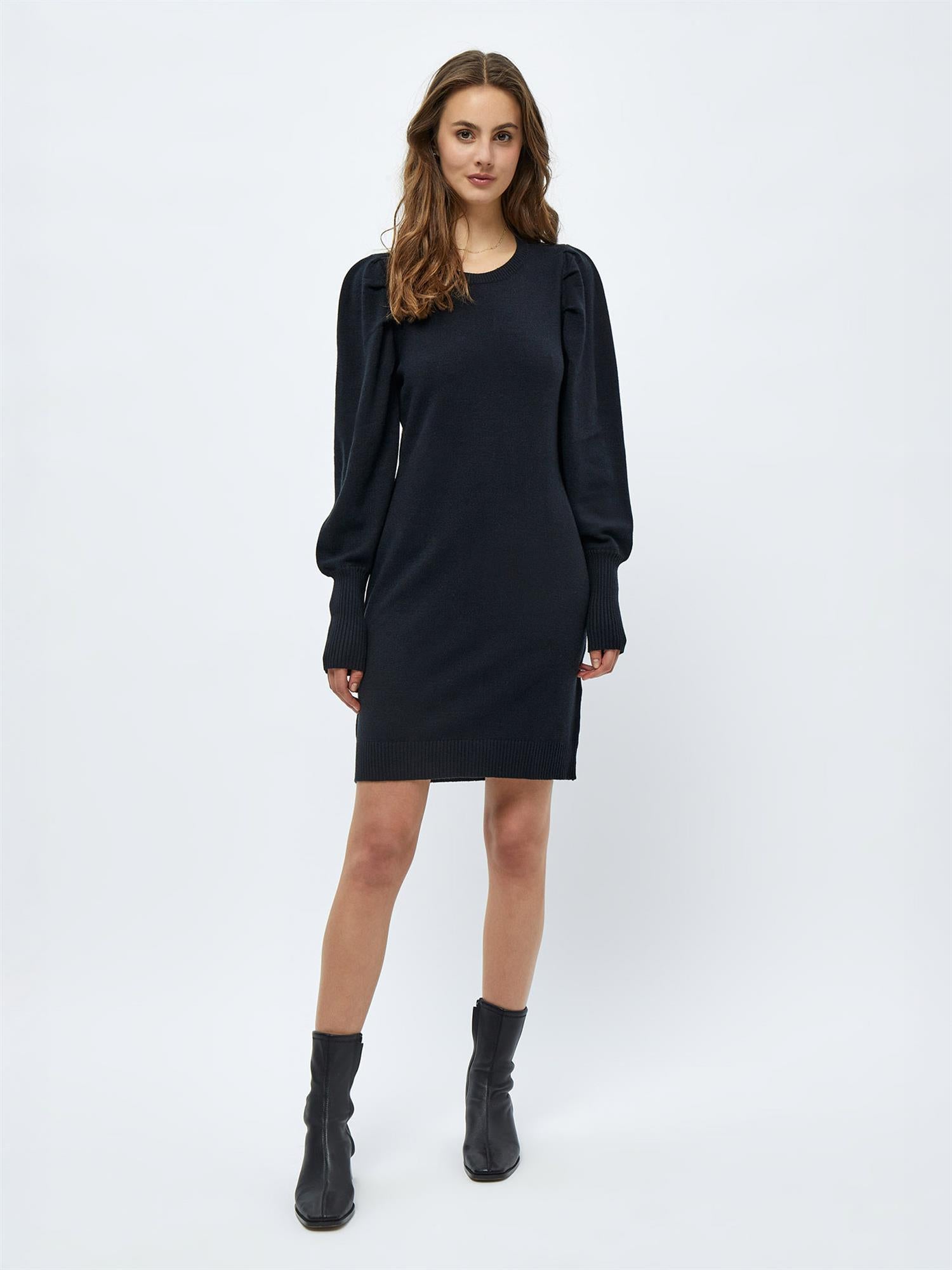 Anissa Dress