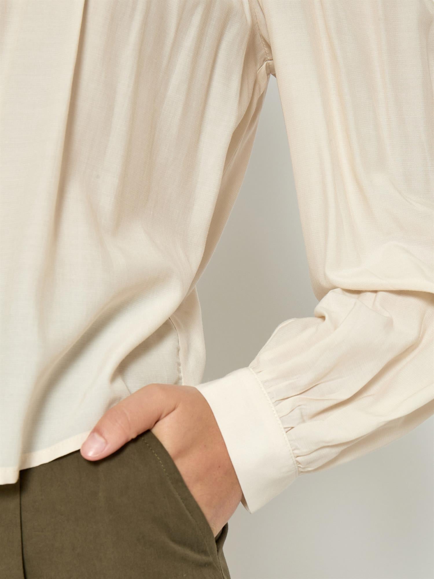 Jenny Shirt - Antique White