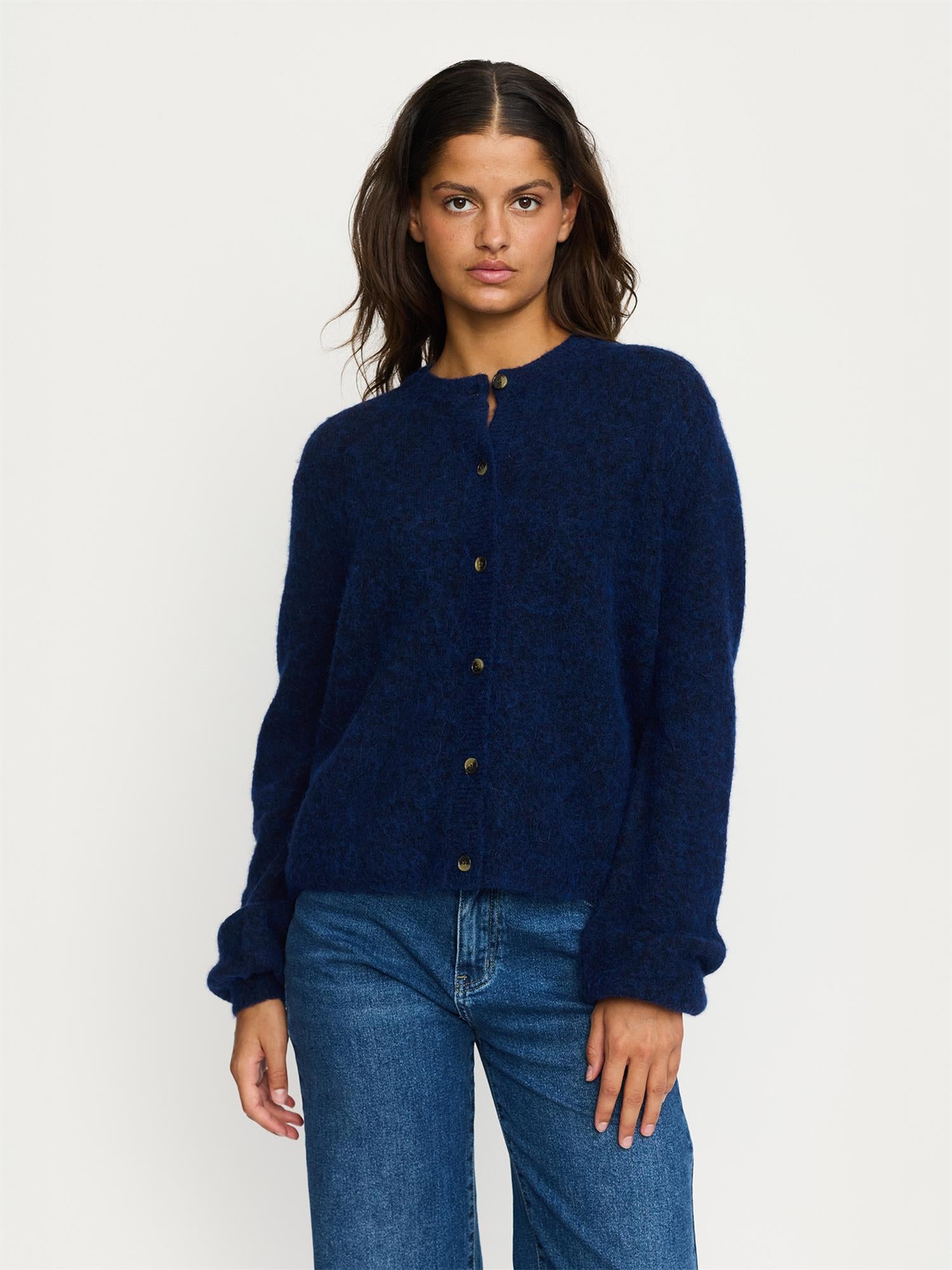 Allison o-neck cardigan knit