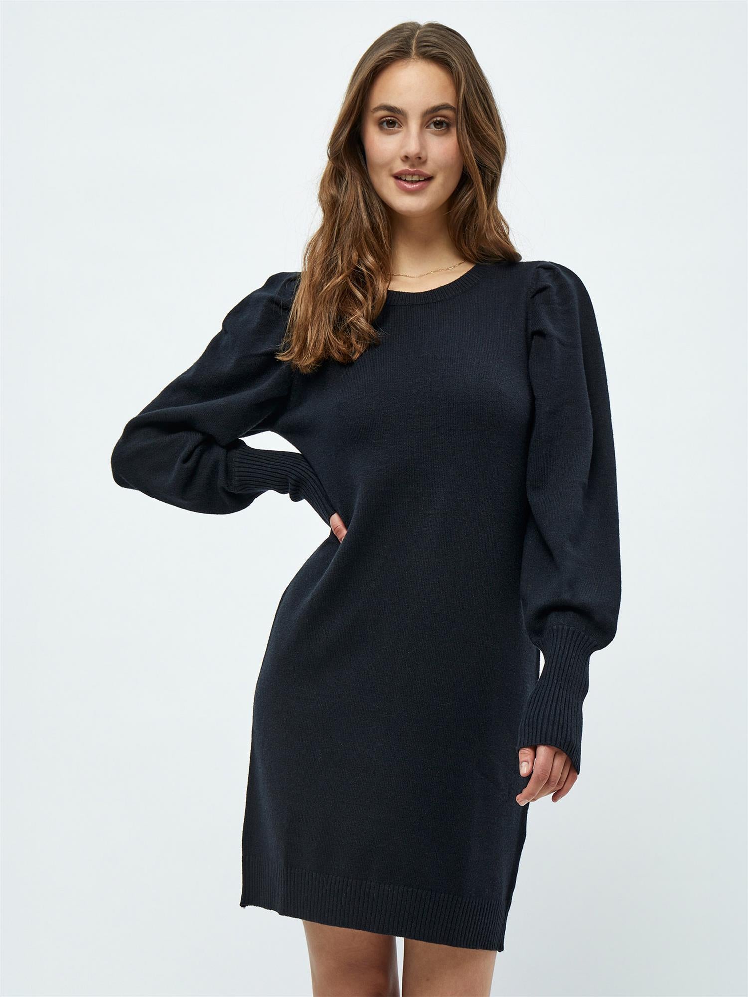 Anissa Dress